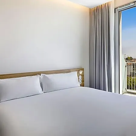 Centro Massarelos 3*