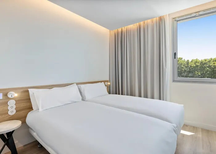 Centro Massarelos 3*