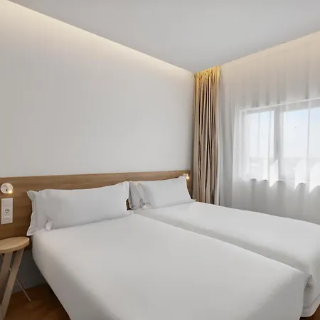Hotel Centro Massarelos 3*
